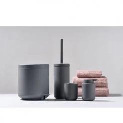 Zone Denmark Rangements Salle De Bain Brosse De Toilette En Argile Gris -Rangements déco Soldes brosse de toilette en argile gris 4