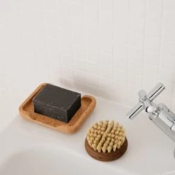 Andrée Jardin Rangements Salle De Bain Brosse Exfoliante Corps En Fibre De Soie Et Bois De Frêne -Rangements déco Soldes brosse exfoliante corps en fibre de soie et bois de frene 2