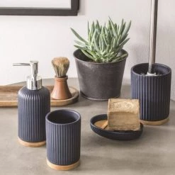 Guy Levasseur Rangements Salle De Bain Distributeur De Savon En Céramique Anthracite 11 Guy Levasseur Rangements Salle De Bain Distributeur De Savon En Céramique Anthracite -Rangements déco Soldes distributeur de savon en ceramique anthracite 4