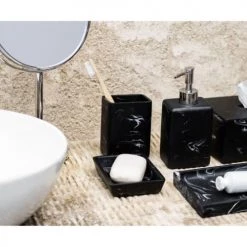 Wadiga Rangements Salle De Bain Distributeur De Savon En Polyrésine Effet Marbre Noir 8x6x17,5cm -Rangements déco Soldes distributeur de savon en polyresine effet marbre noir 8x6x17 5cm 2