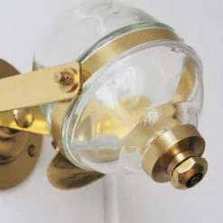 Maison Tilleul Rangements Salle De Bain Distributeur De Savon Mural Laiton Or -Rangements déco Soldes distributeur de savon mural laiton or 4