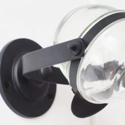 Maison Tilleul Rangements Salle De Bain Distributeur De Savon Mural Métal Noir -Rangements déco Soldes distributeur de savon mural metal noir 2