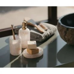 Wadiga Rangements Salle De Bain Distributeur De Savon Polyrésine Effet Nacre 8x8x18cm -Rangements déco Soldes distributeur de savon polyresine effet nacre 8x8x18cm 2