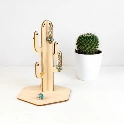 Reine Mère Rangements Salle De Bain Porte-bijoux Cactus Mexicana 11 Reine Mère Rangements Salle De Bain Porte-bijoux Cactus Mexicana -Rangements déco Soldes porte bijoux cactus mexicana 3