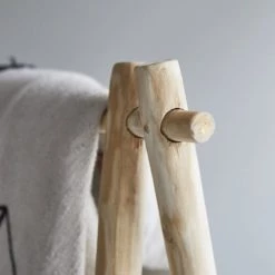 Tikamoon Rangements Salle De Bain Porte Serviette Simple En Teck Massif -Rangements déco Soldes porte serviette simple en teck massif 3