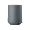 Zone Denmark Rangements Salle De Bain Poubelle à Pédale En Plastique Gris 5L -Rangements déco Soldes poubelle a pedale en plastique gris 5l 1